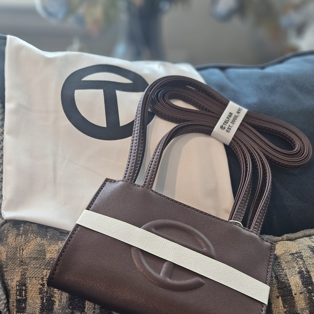 Brand New! 🔥Telfar Chocolate Shopping Bag
